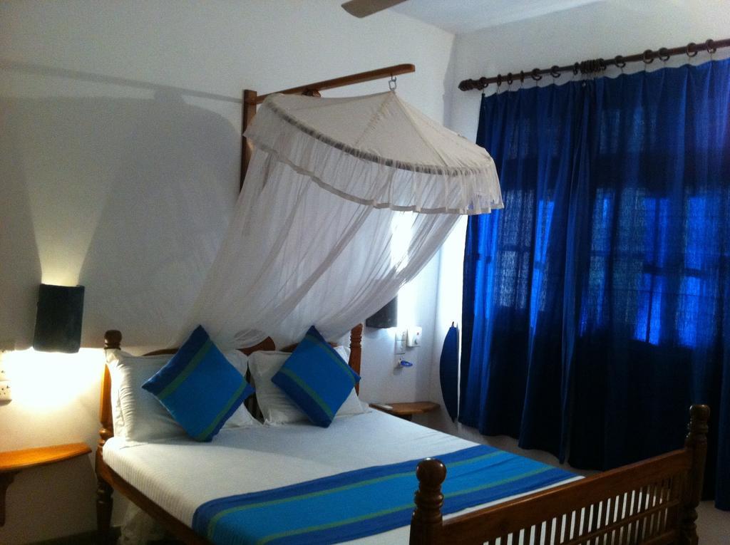 Little Paradise Tourist Guest House And Holiday Home Anuradhapura Quarto foto